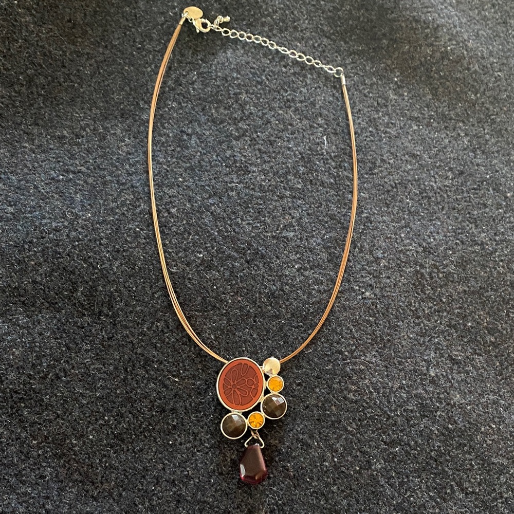 Elegant Gold and Brown Pendant Adjustable Length Necklace